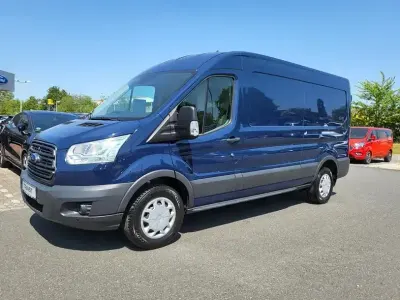 Second-hand Ford Transit Trend 131 CP (96 kW) 2019 Albastru Van