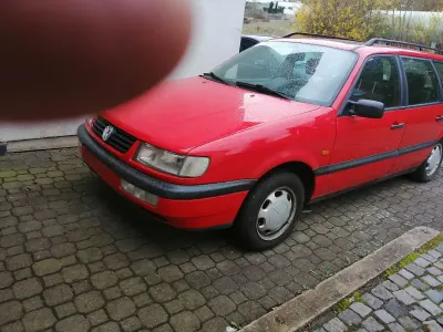 Gebraucht VW Passat 90 PS (66 kW) 1994 Rot Kombi