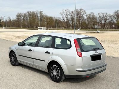 Gebraucht Ford Focus 100 PS (73 kW) 2006 Andere farben Limousine