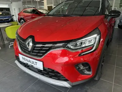 Gebraucht Renault Captur Techno 140 PS (102 kW) 2024 Hell rot metallic SUV