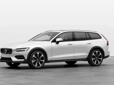 Brugt Volvo V60 CC 250 HK (183 kW) 2024 Hvid Stationcar