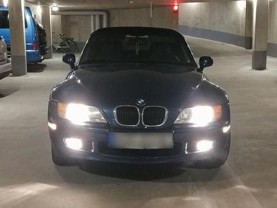 Usado BMW Z3 118 HP (86 kW) 2001 Azul Cabrios