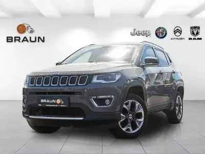Gebraucht Jeep Compass Limited 170 PS (125 kW) 2019 Sting gray SUV