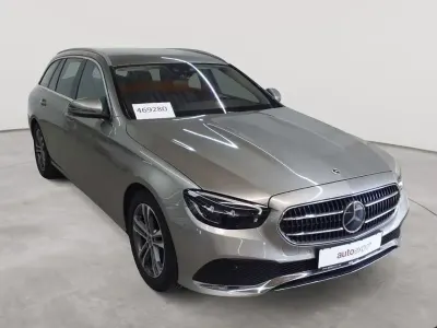 Gebraucht Mercedes E220 Exclusive 200 PS (147 kW) 2023 Mojavesilber metallic Kombi