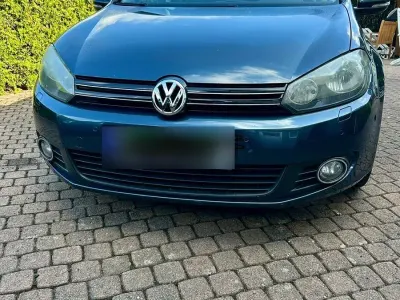 Gebraucht VW Golf VI Team 122 PS (89 kW) 2011 Blau Limousine