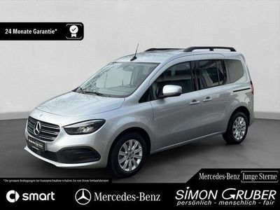 Gebraucht Mercedes T180 Progressive 131 PS (96 kW) 2024 Silber Van / Kleinbus