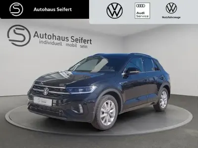 Usata VW T-Roc R-line 190 CV (139 kW) 2025 Nero SUV