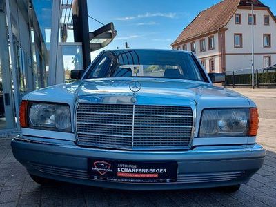 Weiß Gebraucht 1988 Mercedes 420 SE Limousine | 9.900 €