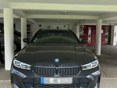 Usata BMW 320e M Sport 184 CV (135 kW) 2022 Nero Station wagon