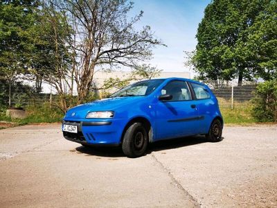 gebraucht Fiat Punto 3T - 1.2L - 16V - 80PS - Blau - Fahrbereit