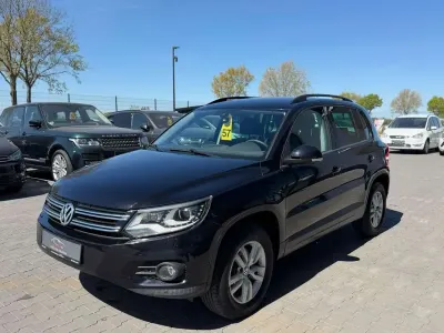 Second-hand VW Tiguan Track & Field 179 CP (131 kW) 2011 Negru SUV