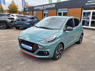 Neu Hyundai i10 N Line 79 PS (58 kW) 2025 Grün Kleinwagen