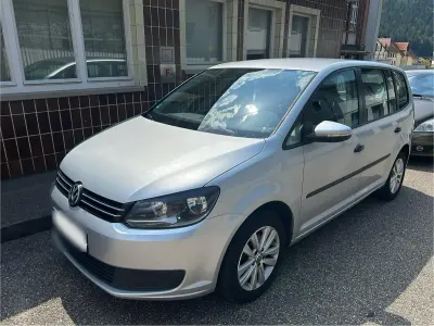 Gebraucht VW Touran 105 PS (77 kW) 2013 Silber Van / Kleinbus