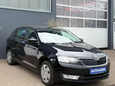 Gebraucht Skoda Rapid Ambition 90 PS (66 kW) 2015 Schwarz Kleinwagen