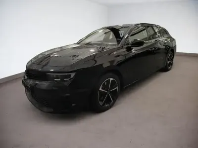 Gebraucht Opel Astra 131 PS (96 kW) 2025 Schwarz Kleinwagen