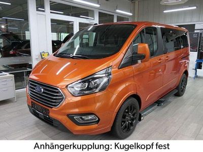 Gebraucht Ford Tourneo Custom Titanium 185 PS (136 kW) 2021 Orange Van