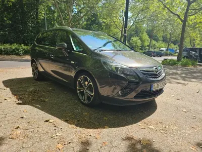 Gebraucht Opel Zafira Tourer 140 PS (102 kW) 2012 Grau Van / Kleinbus