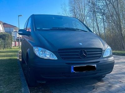 Second-hand Mercedes Viano 150 CP (110 kW) 2009 Gri Monovolum