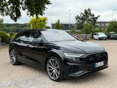 Gebraucht Audi SQ8 Sport 435 PS (319 kW) 2020 Schwarz SUV