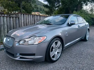 Gebraucht Jaguar XF 385 PS (283 kW) 2010 Grau Limousine