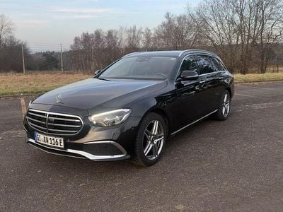 Schwarz Gebraucht 2022 Mercedes E300 Kombi | 28.450 € (Fairer Preis)