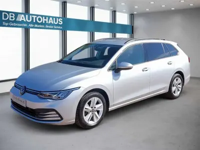Gebraucht VW Golf VIII Life 116 PS (85 kW) 2024 Silber Kombi