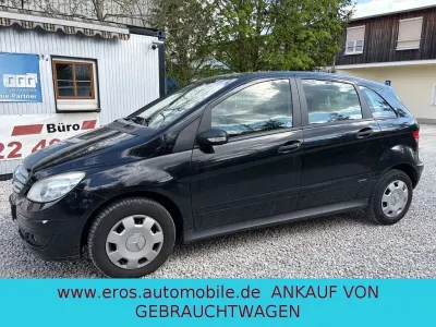 Gebraucht Mercedes B170 116 PS (85 kW) 2007 Kosmosschwarz  metalliclack Van / Kleinbus