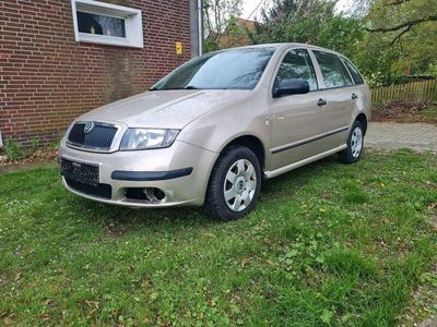 gebraucht Skoda Fabia 1.2l