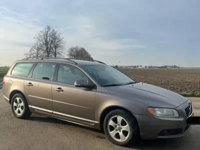Gebraucht Volvo V70 185 PS (136 kW) 2007 Grau Kombi