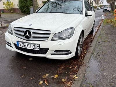 Mercedes C200