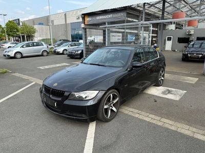 BMW 325
