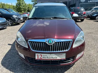 Gebraucht Skoda Roomster Style 86 PS (63 kW) 2011 Rot Van / Kleinbus
