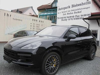 Gebraucht Porsche Cayenne Turbo 549 PS (403 kW) 2018 Tiefschwarzmetallic (metallic) SUV