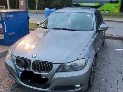 gebraucht BMW 325 i E90 2009 VB