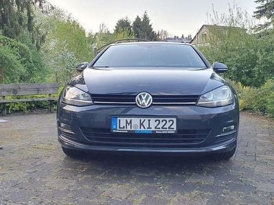 Grau Gebraucht 2015 VW Golf VII Cup Kombi | 7.400 € (Guter Preis)