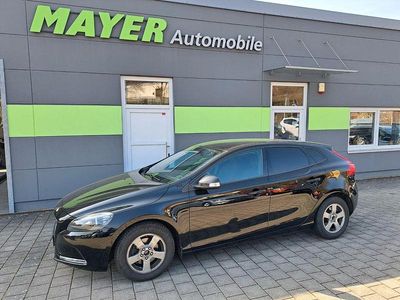 Second-hand Volvo V40 Basis 114 CP (83 kW) 2014 Negru Berlinǎ