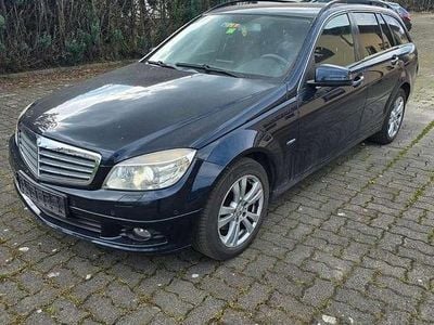 Usata Mercedes C220 170 CV (125 kW) 2010 Blu Station wagon
