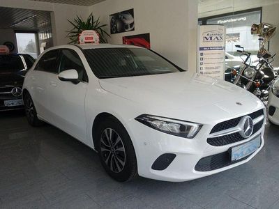 Gebraucht Mercedes A180 116 PS (85 kW) 2022 Weiß Limousine