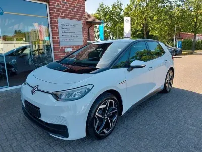 Gebraucht VW ID.3 Pure 110 kW (150 PS) 2022 Gletscherweiss Kleinwagen