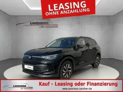 Neu VW Tiguan Life 150 PS (110 kW) 2026 Schwarz SUV