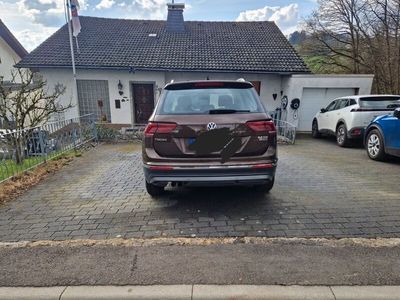 gebraucht VW Tiguan 2.0 TDI SCR 4MOTION Comfortline Comfo...