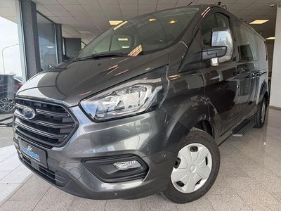 Begagnad Ford Transit Custom Trend 170 HK (125 kW) 2021 Grå Minibuss