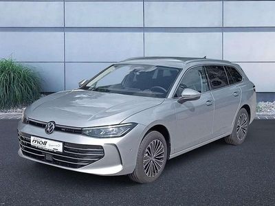 Oyster silver metallic Neu 2025 VW Passat Elegance Kombi | 57.490 € (Teuer)
