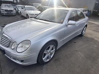 Usata Mercedes E50 AMG 387 CV (284 kW) 2007 Argento Berlina