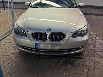 BMW 525