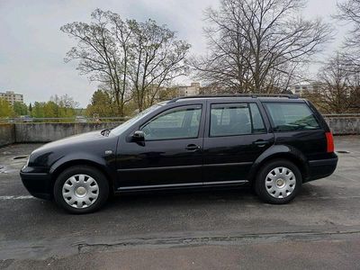 Gebraucht VW Golf IV 115 PS (84 kW) 2000 Schwarz Kombi