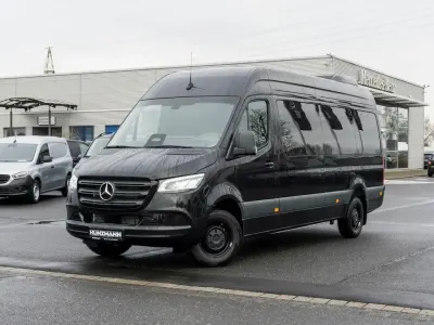 Second-hand Mercedes Sprinter 170 CP (125 kW) 2026 Negru Van