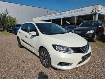 Gebraucht Nissan Pulsar Acenta 190 PS (139 kW) 2016 Weiß Kleinwagen