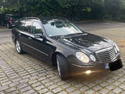 Mercedes E220