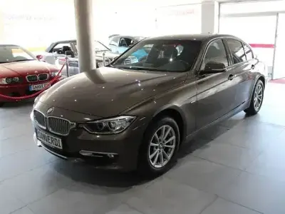 Gebraucht BMW 318 M Sport 143 PS (105 kW) 2014 Braun Limousine